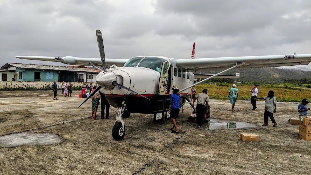 Suspenden vuelos hacia las comarcas