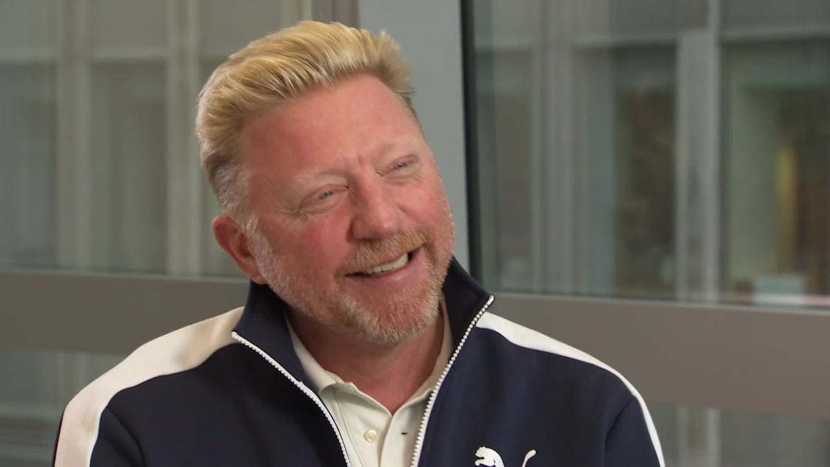 En Alemania se vuelve tendencia el extraño bulto del extenista Boris Becker