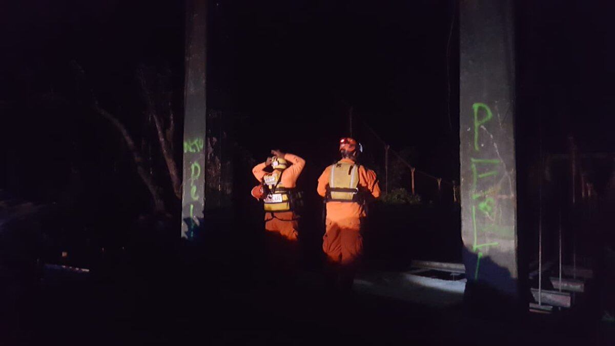 Docente y tres menores son arrastrados por cabeza de agua en la Comarca Nägbe