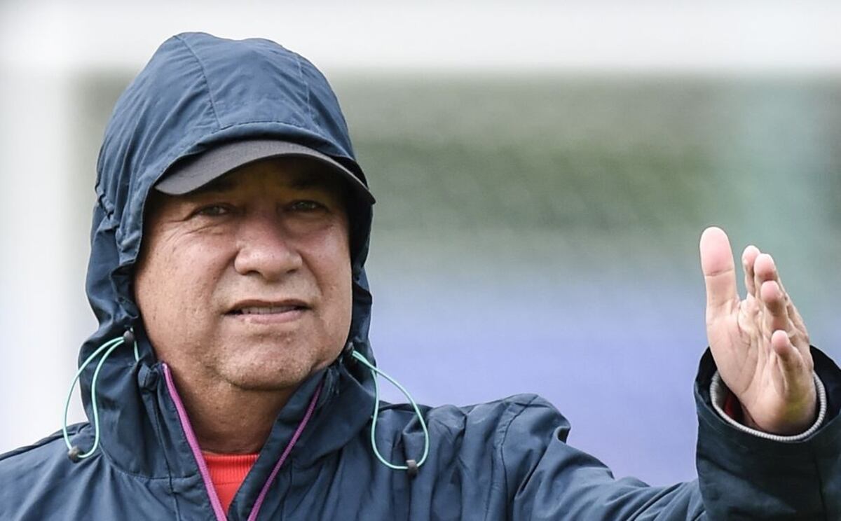 Bolillo: 'A medida que pasa el tiempo se va volviendo el ambiente más tenso'