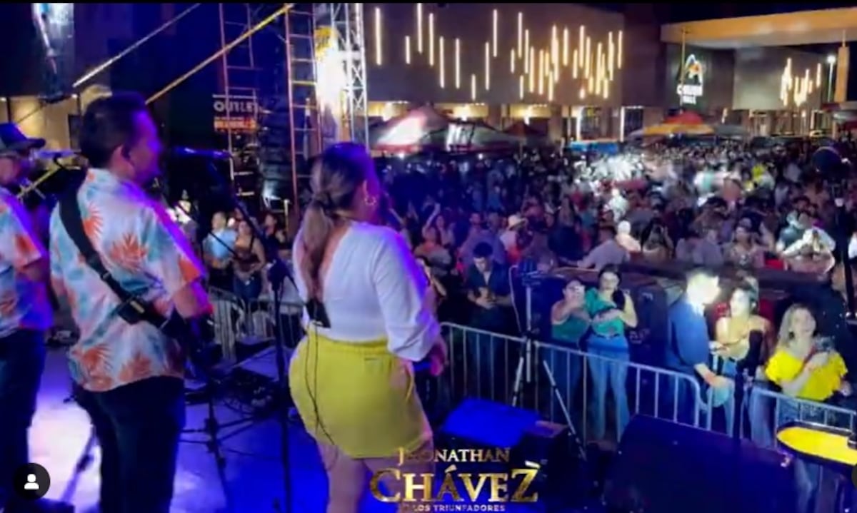 Jhonathan Chávez se retira de mano a mano con Alejandro Torres. Se bajó de la tarima y explica por qué. Video