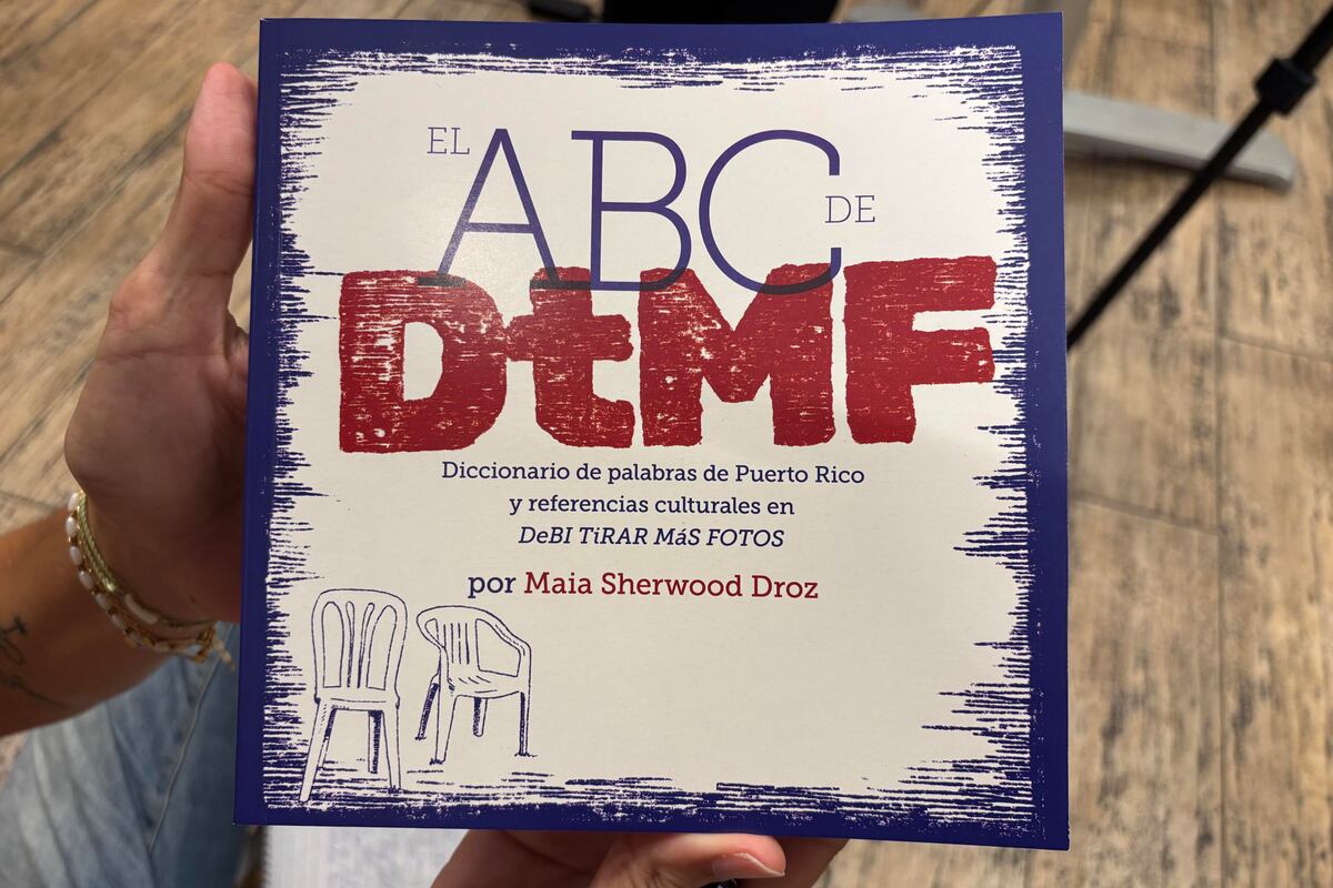 ¿No entiendes lo que canta Bad Bunny? Ya salió el diccionario oficial de su álbum ‘Debí tirar más fotos’