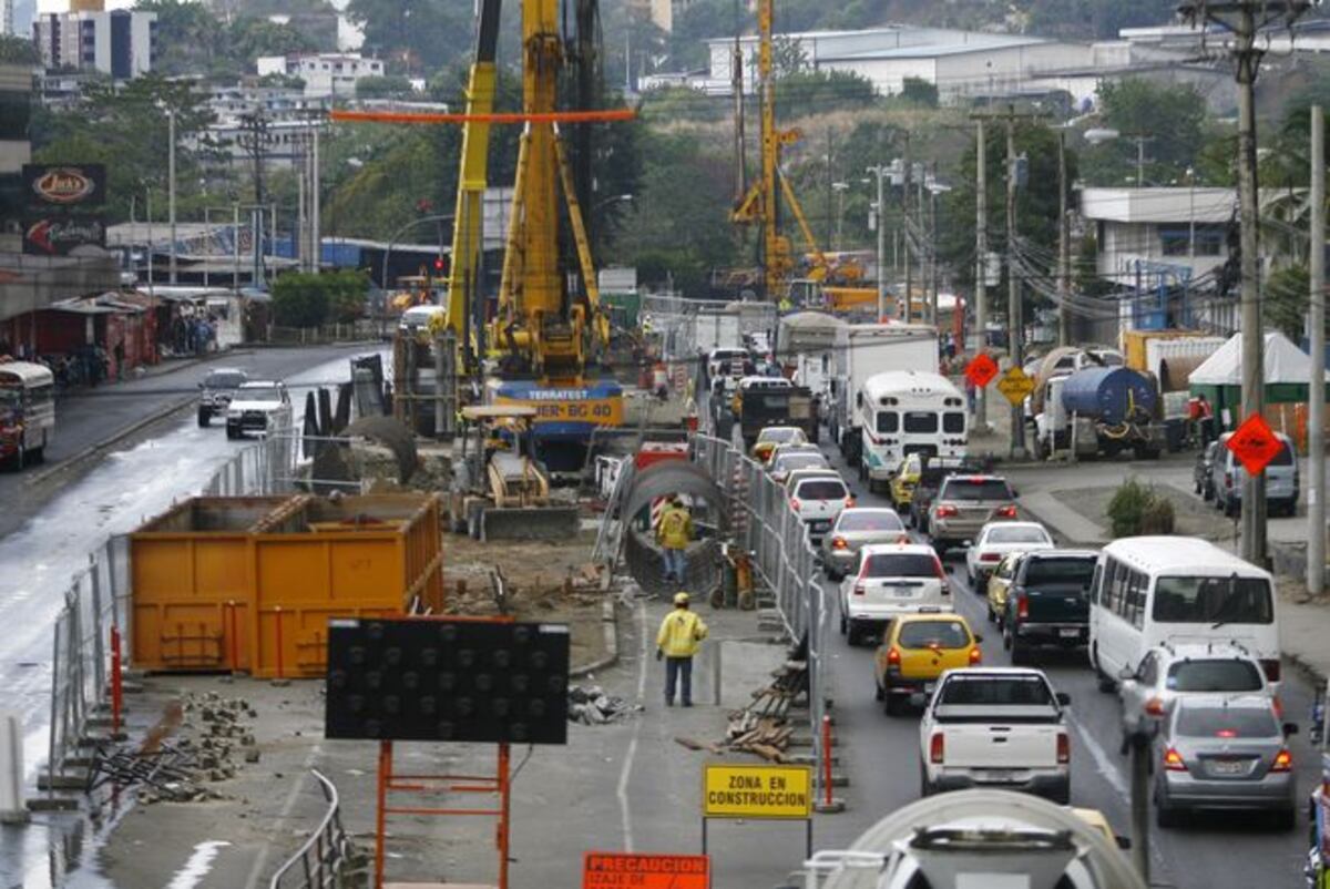 ¡Ojo! Por colocación de vigas del Metro se cerrarán paños en la Tumba Muerto