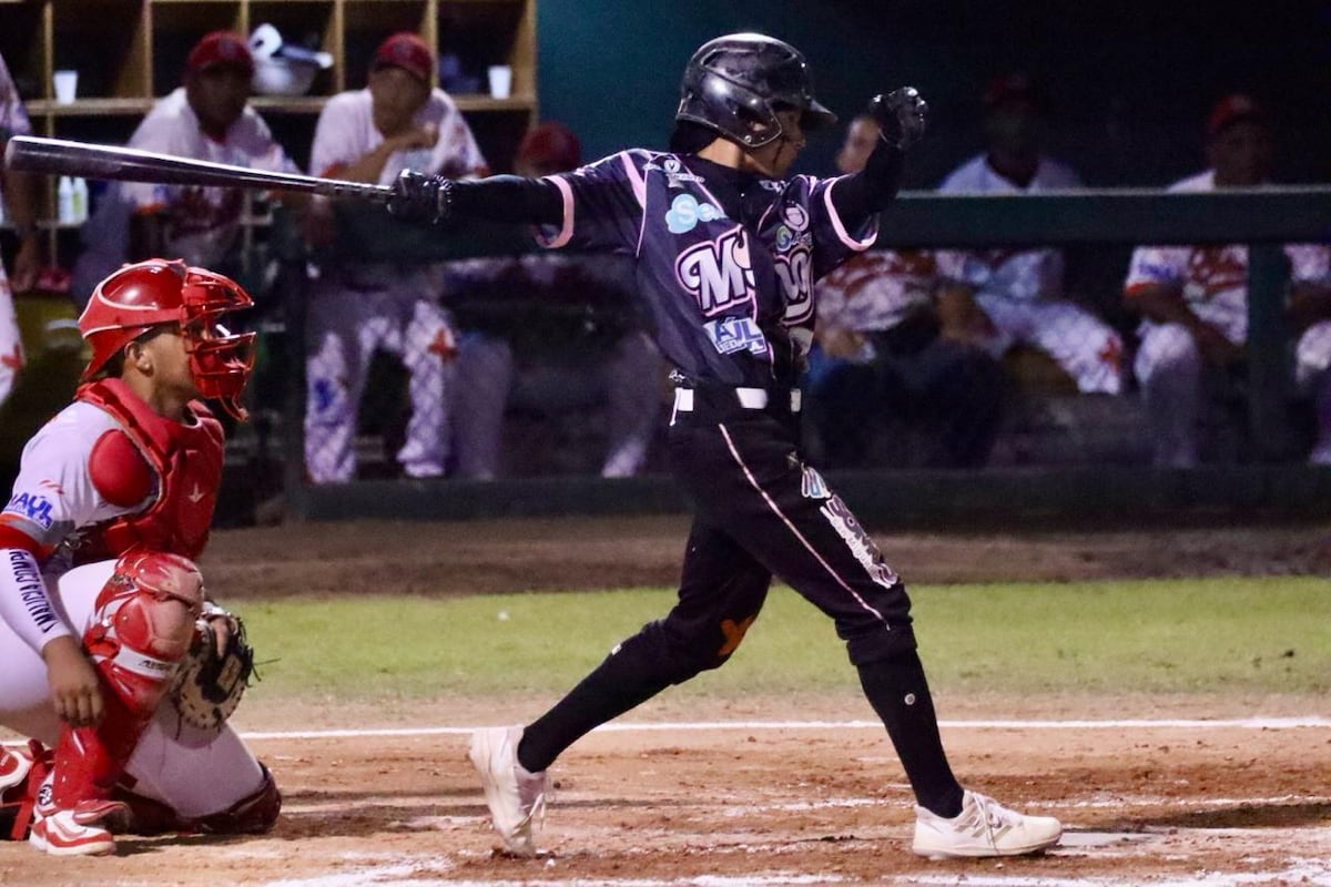 Béisbol Juvenil 2024: Panamá Metro pica por delante en la serie final 
