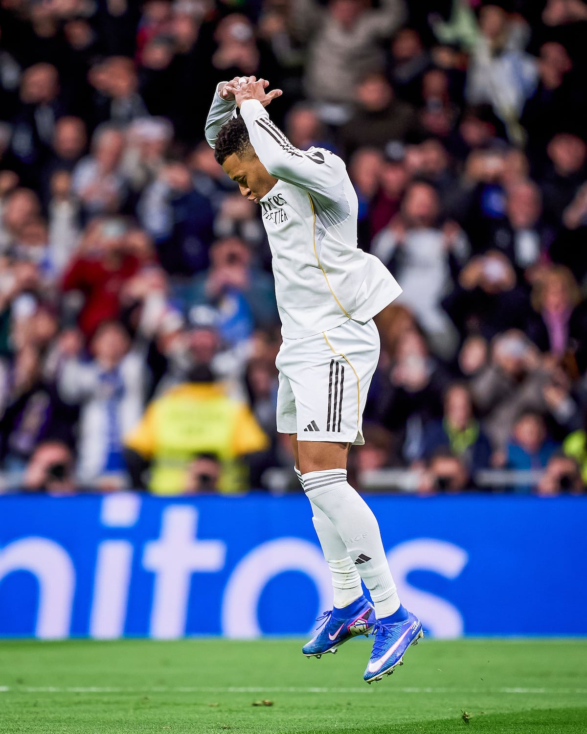 Mbappé llega a 59 goles y se pone a la par de Cristiano