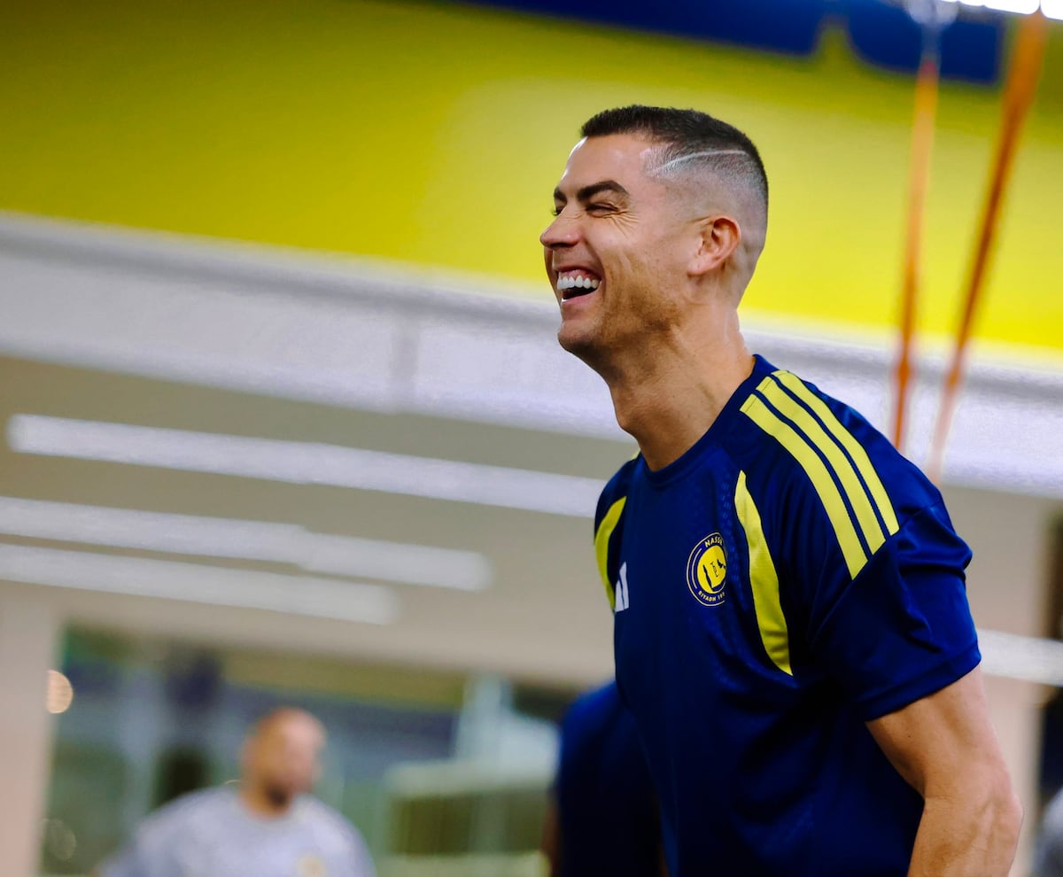Cristiano Ronaldo vuelve a Al-Nassr con los 1,000 goles entre ceja y ceja