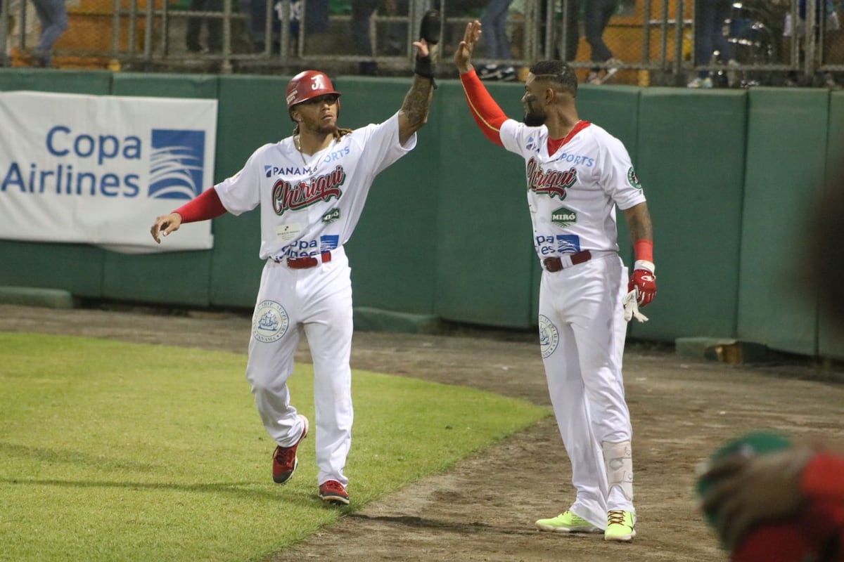 Los chiricanos plantan bandera en casa y arrancan ganan la nueva temporada de Probeis