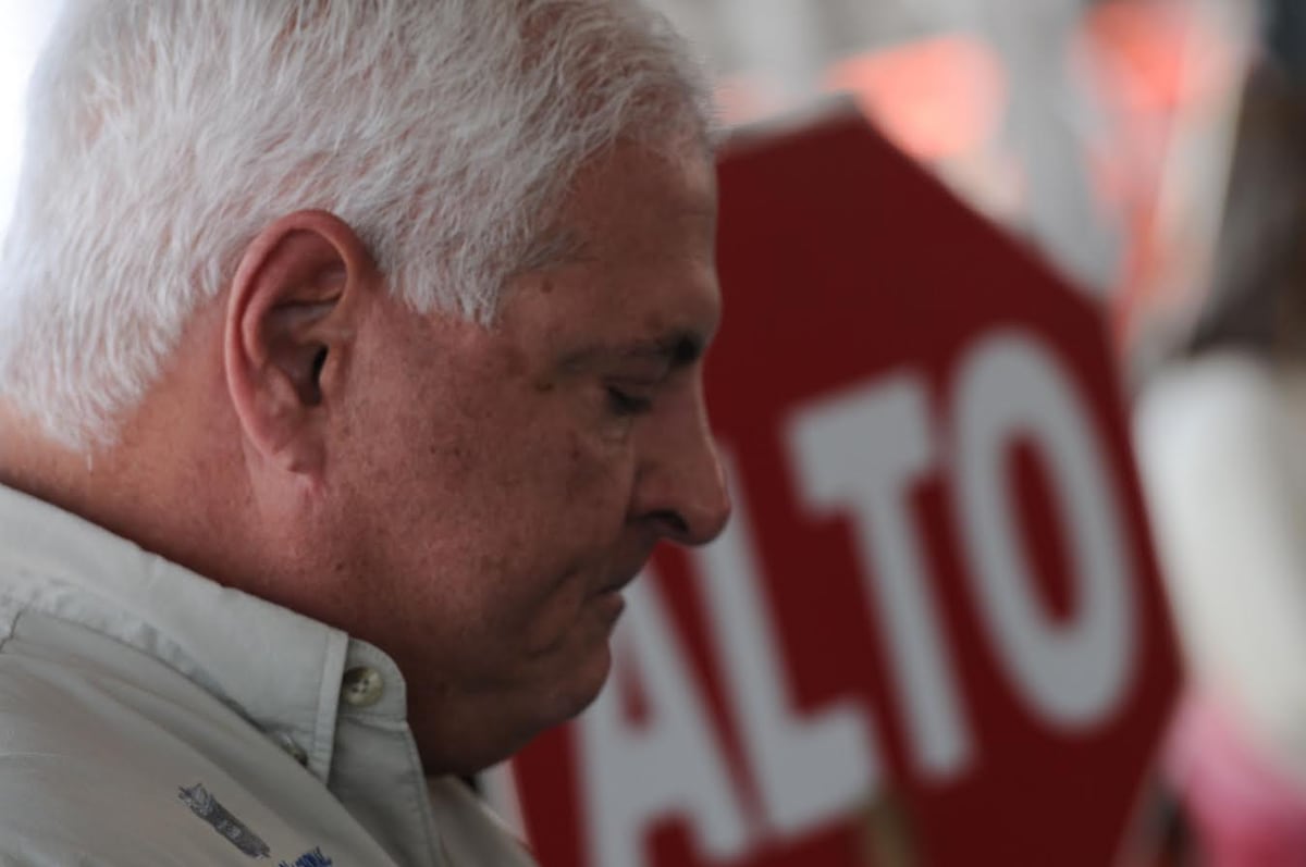 Martinelli ofrece bonos de $5 millones  y confinamiento en casa por fianza