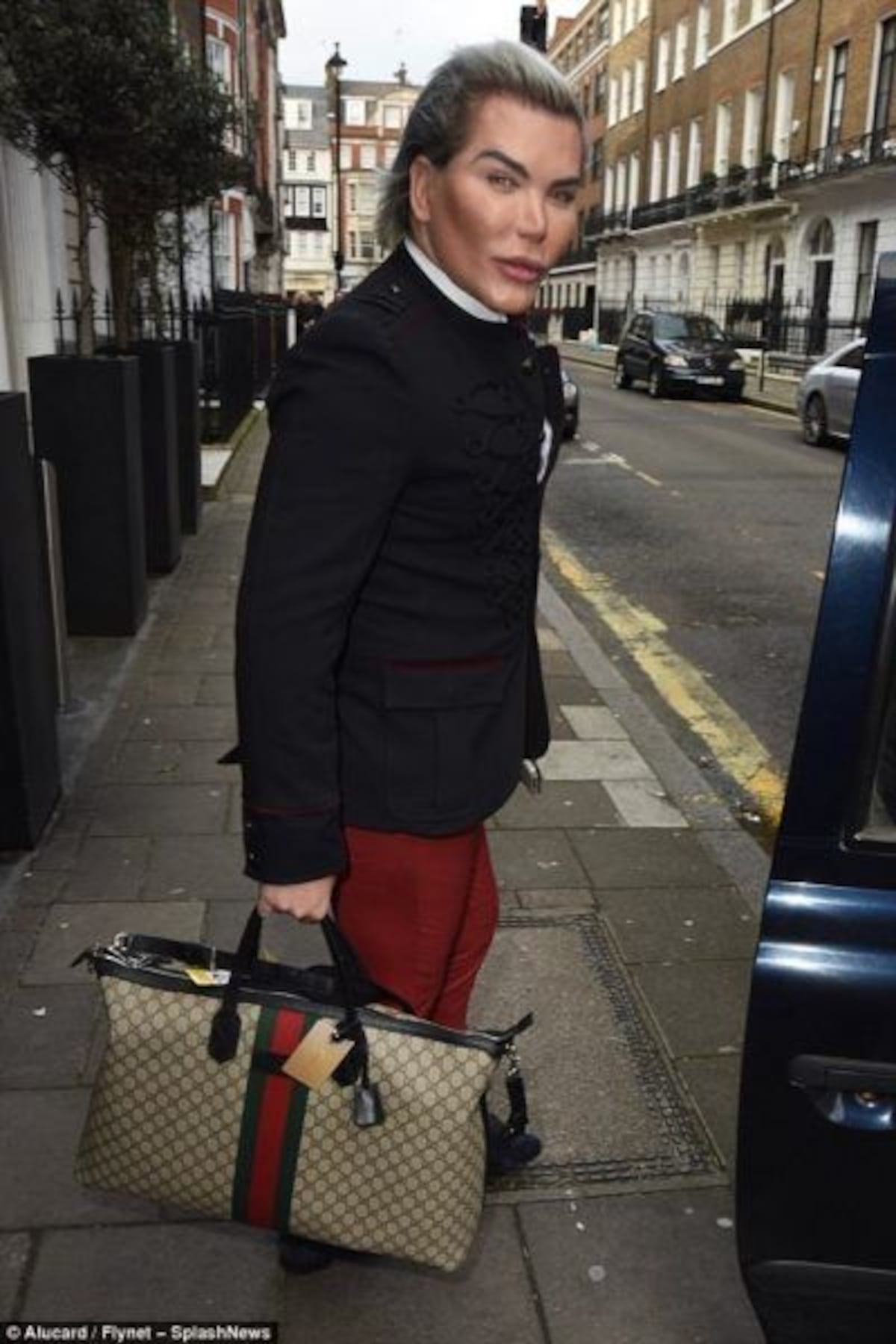 ¡Igual de cabezón!… Así era el 'ken humano' hace 12 años (FOTOS)