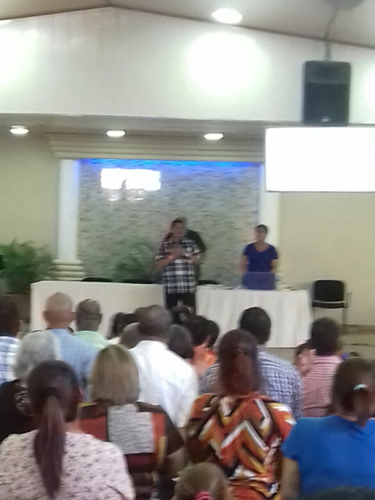  ¡GLORIA A DIOS! Eligen a nuevo pastor tras la muerte de Lowell David