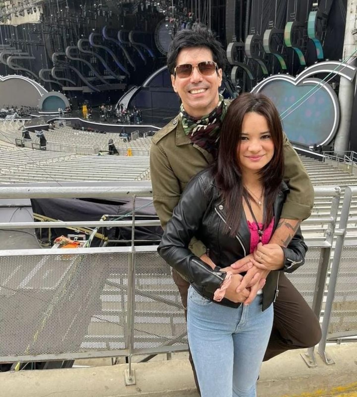 ¿La novia tóxica? Pareja de Emilio de los Rabanes se emberraca: ‘No soy su hija’