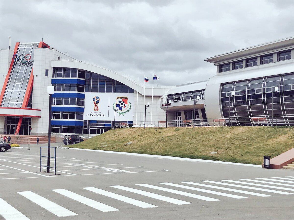 Selección aterriza en Europa; Penedo se une a la concentración