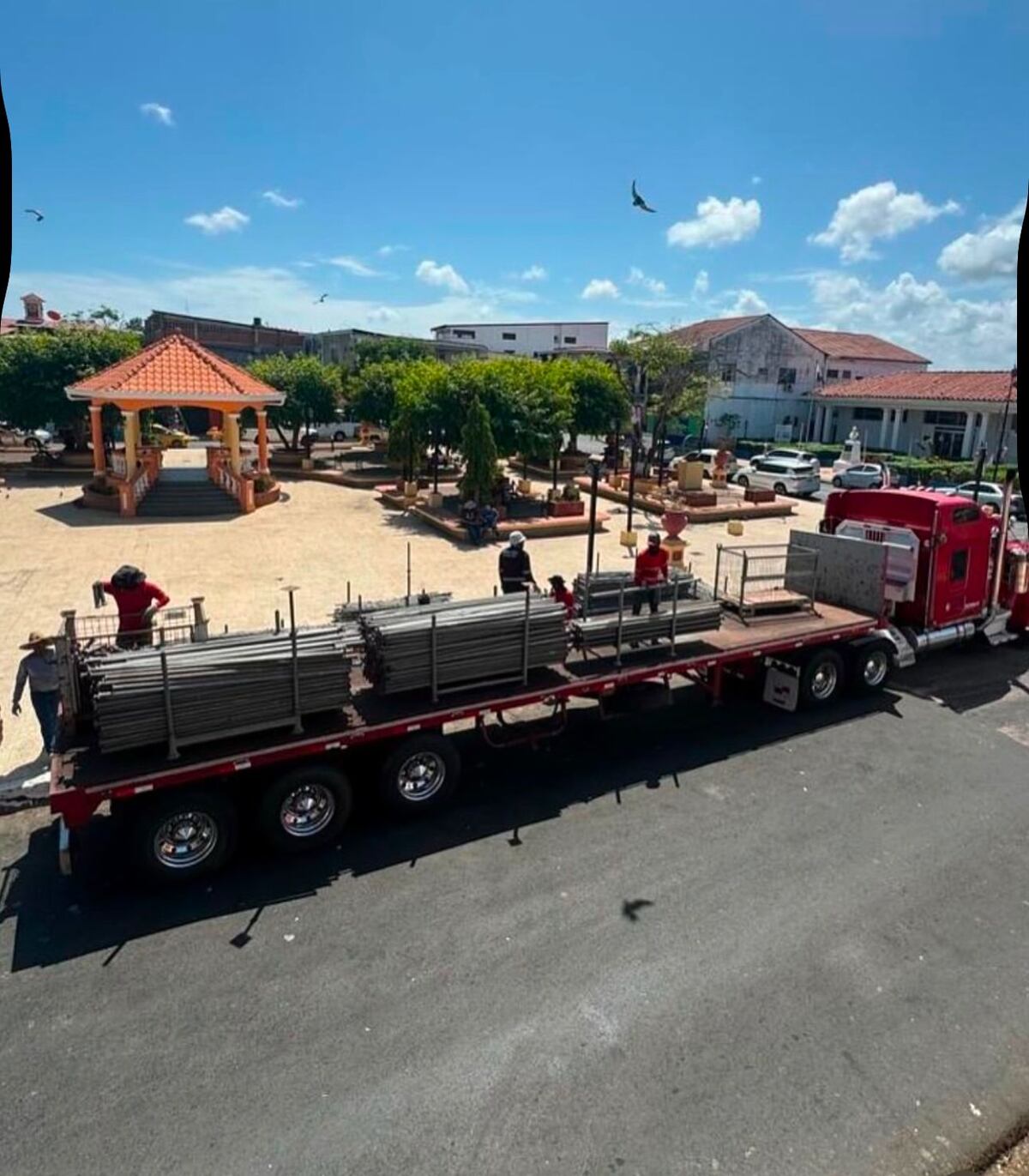 Carnaval en Panamá: ¿Fiesta o despilfarro? Polémica por estructuras en Parque Porras