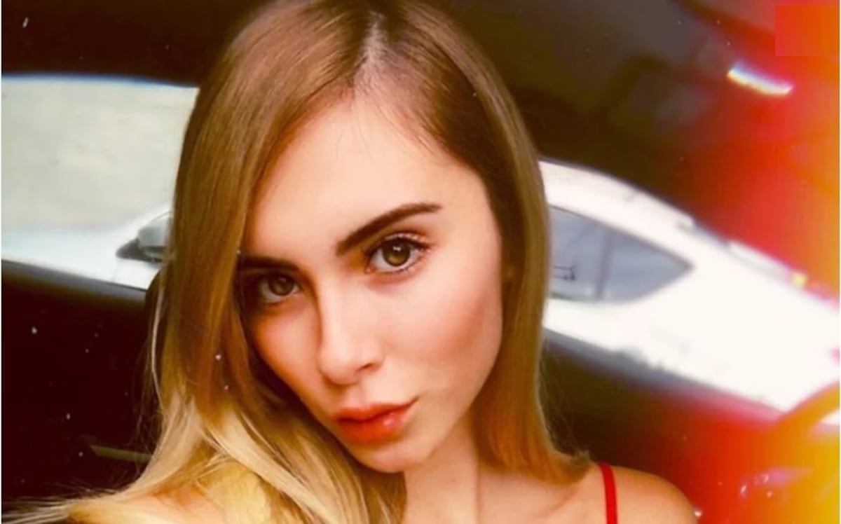 Joven modelo le reclama a senador que tenía sus fotos en chat subido de tono