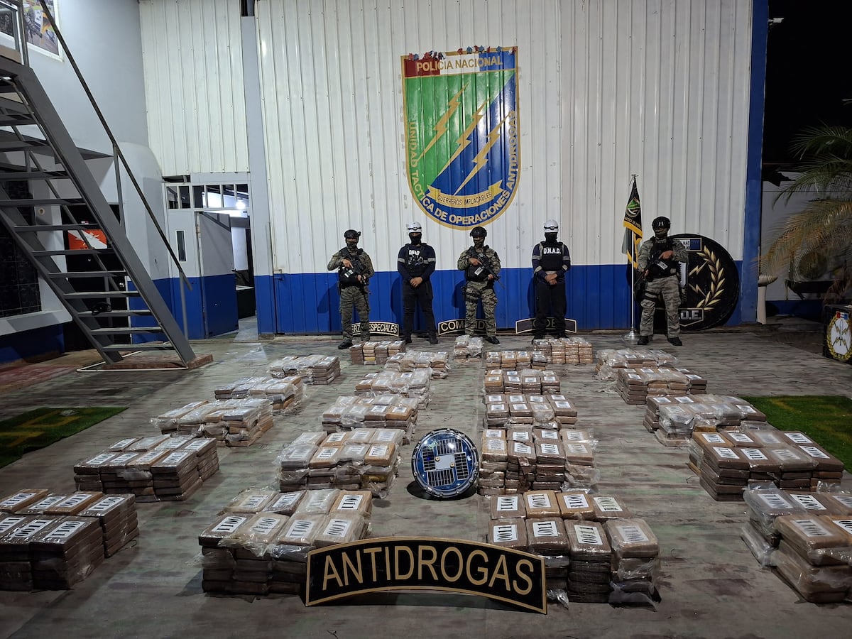 Panamá intercepta cargamento en buque: 900 paquetes de droga que venían de Ecuador  e iban rumbo a Italia