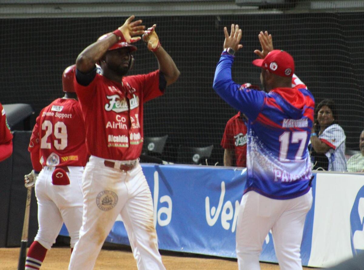 Federales logran valioso triunfo y siguen en la pelea en Serie del Caribe