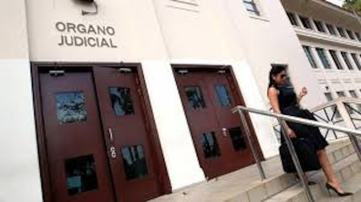  Dicta sobreseimiento definitivo a investigados por peculado