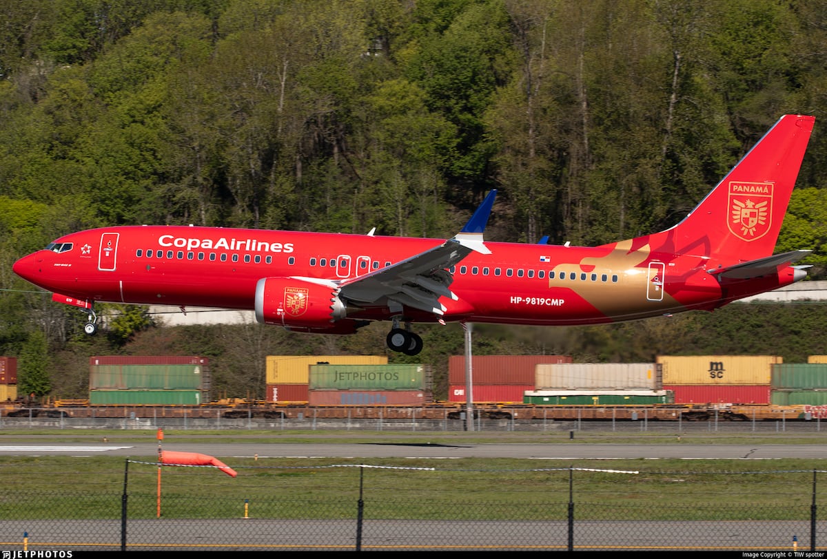 Se adelantó al despegue: Filtran diseño del avión de Panamá y causa debate en la hinchada