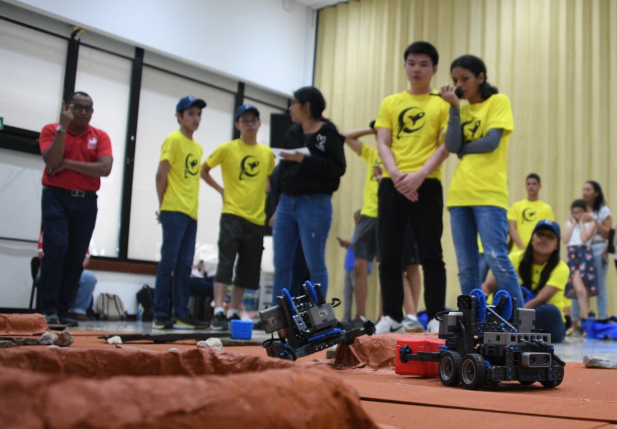 Estudiantes participan de Olimpiadas de Ciencias Especiales