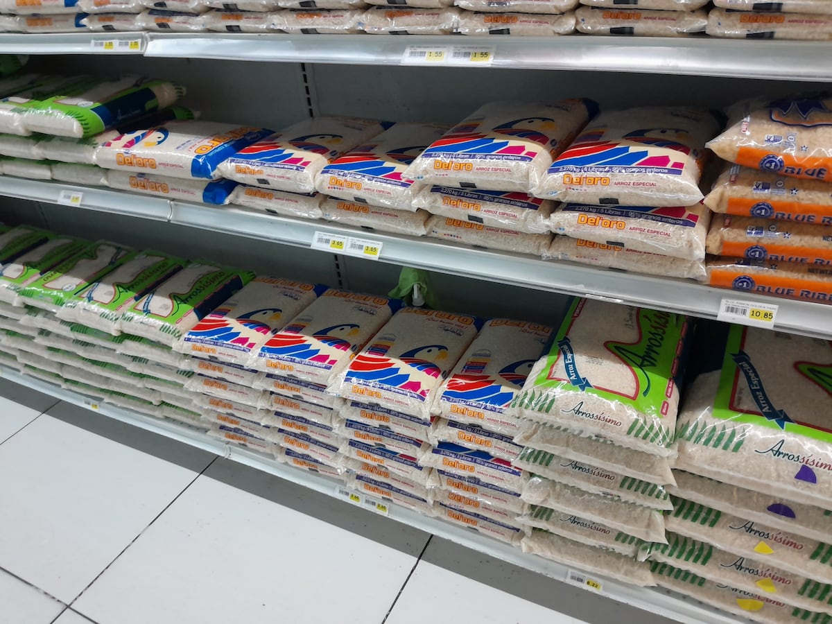 El arroz de primera regresa a las estanterías y alivia el bolsillo de los consumidores panameños