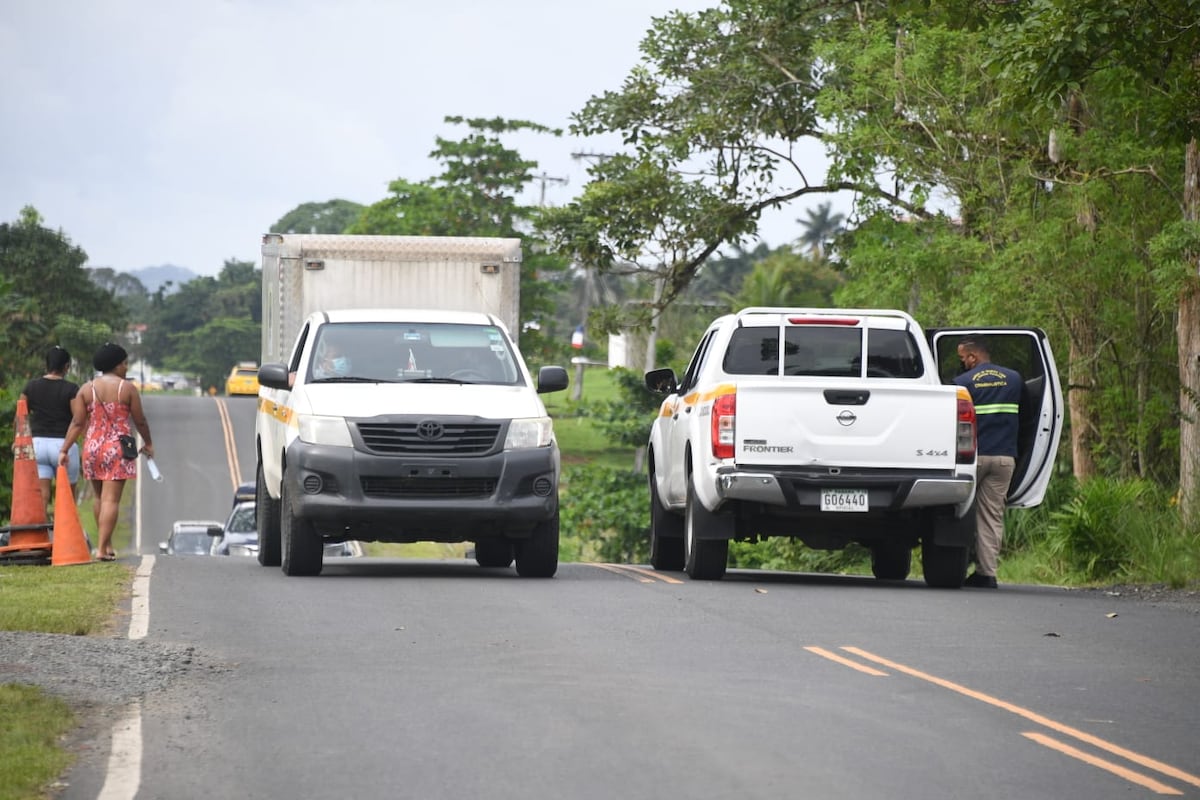 Conductor atropella a un señor y se va a la fuga 