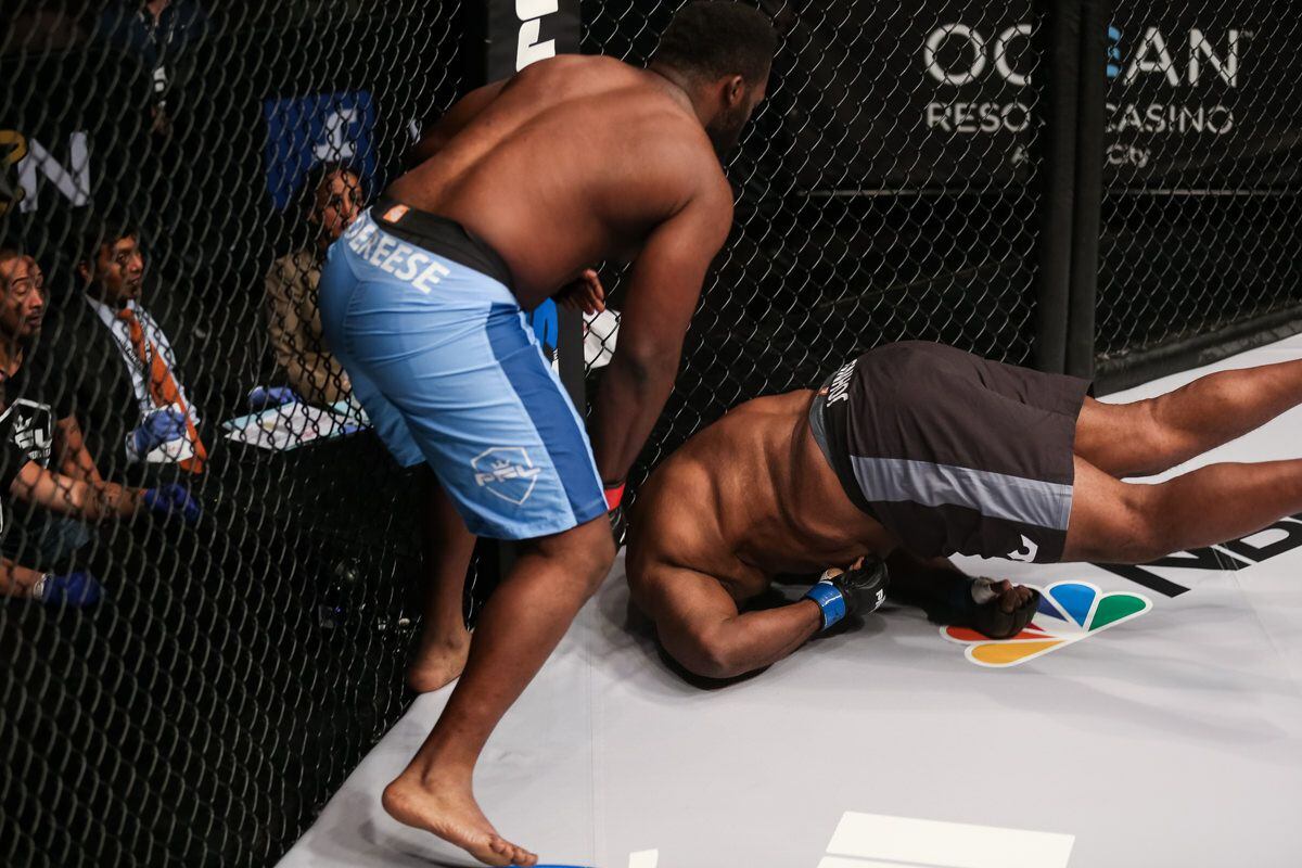 Este brutal nocaut en pelea de artes marciales mixtas manda a púgil a cirugía