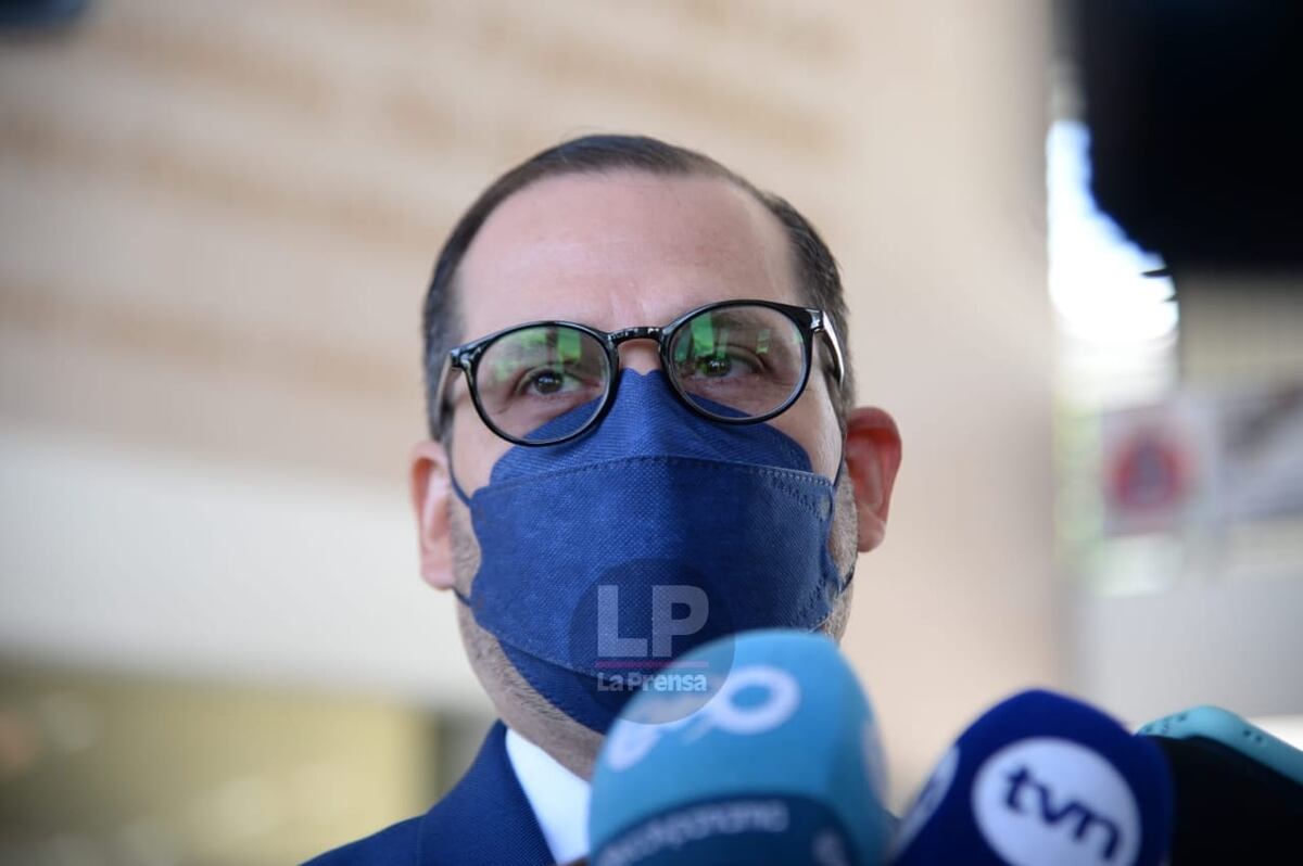 Exigen aclaración de la cifra oficial de firmas para la revocatoria del alcalde Fábrega