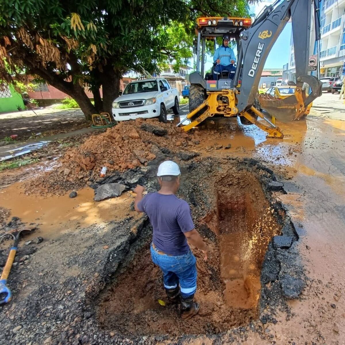 Mejoras en el infraestructura: IDAAN optimiza tuberías en la capital  