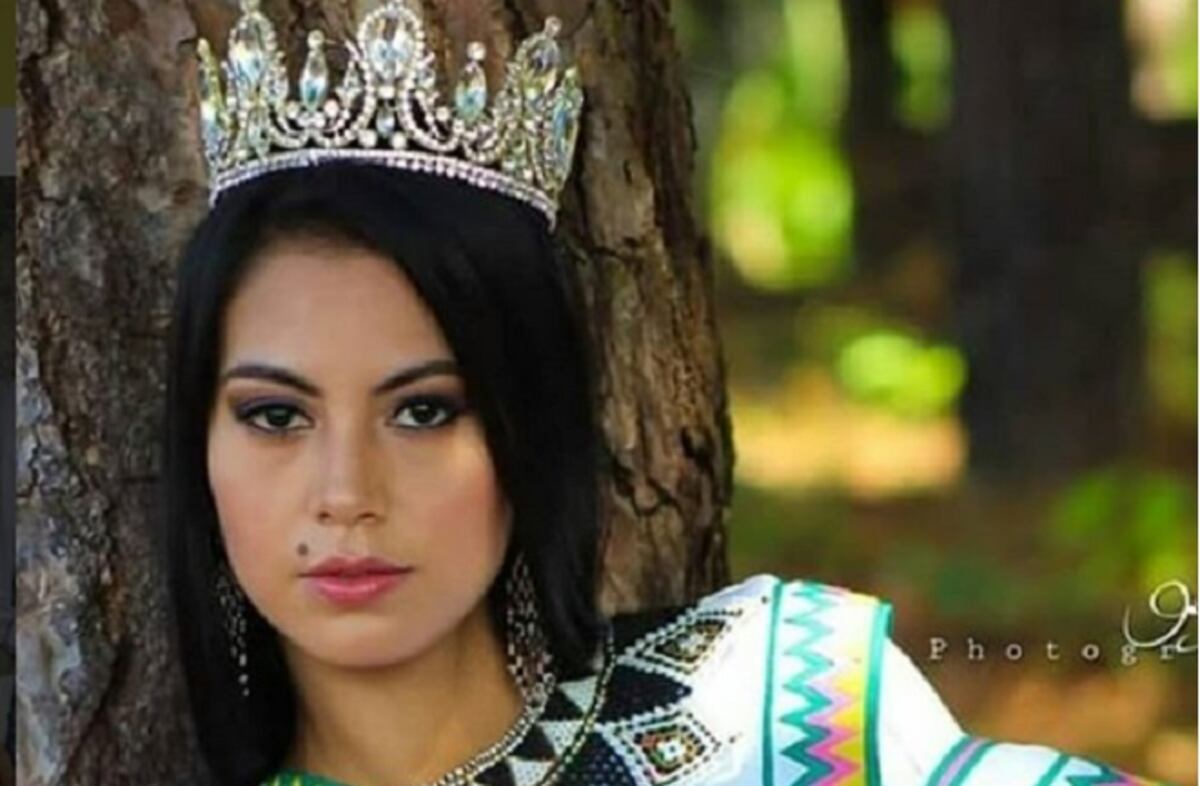 Reina santeña de carnaval rivaliza con reina de la Comarca en el Srta. Panamá