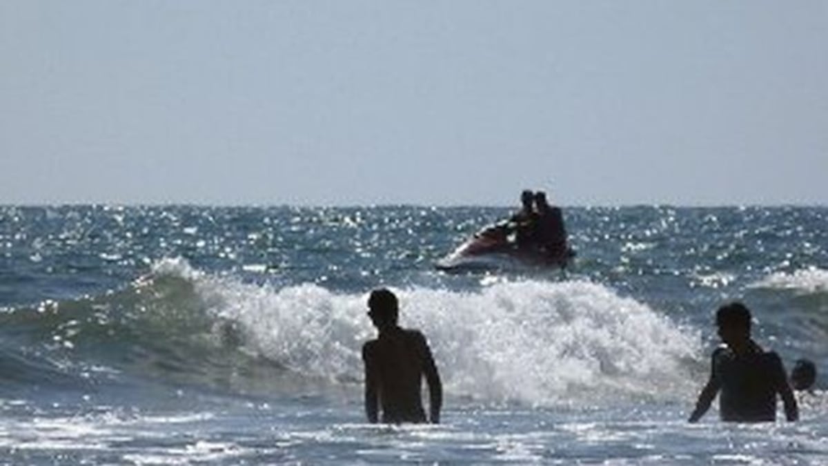 Dos mujeres y un niño murieron en la playa este domingo