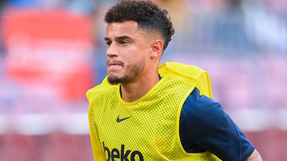 Barcelona cede a Coutinho y hacer margen para inscribir a Ferran Torres