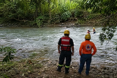 Paseo al río acabó en tragedia: se lanzó al río Viguí y no volvió a salir