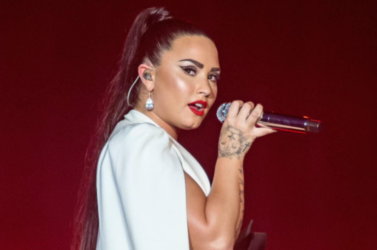 Demi Lovato continúa en el hospital y con complicaciones