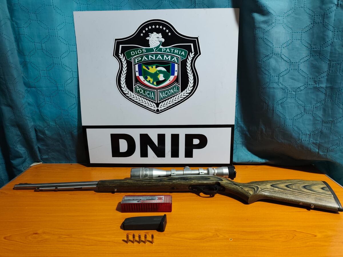 Con la mira bien puesta: decomisan rifle en Puente del Rey