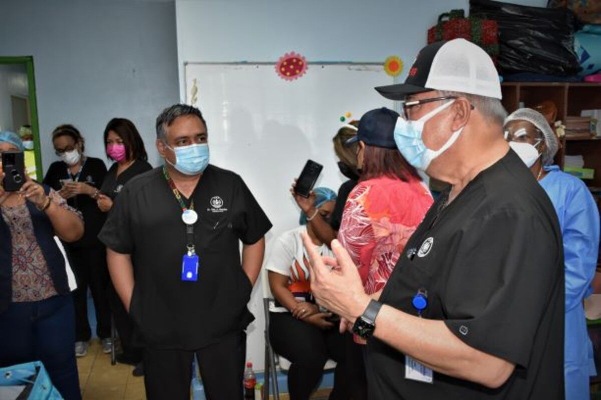 Lau Cortés invita a todos los adultos mayores del circuito 8-8 a aplicarse la vacuna contra la covid-19