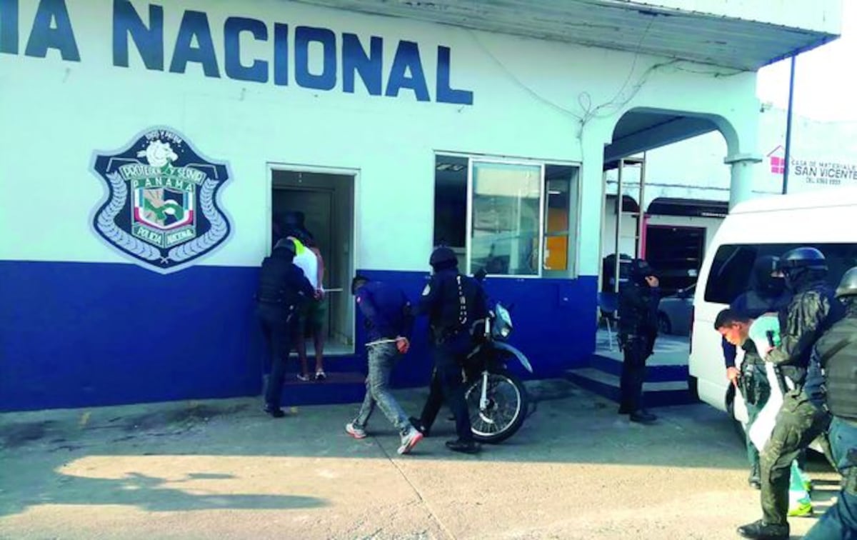 'OPERATIVO ANTIPANDILLAS' Desmantelan célula de 'Calor Calor' 