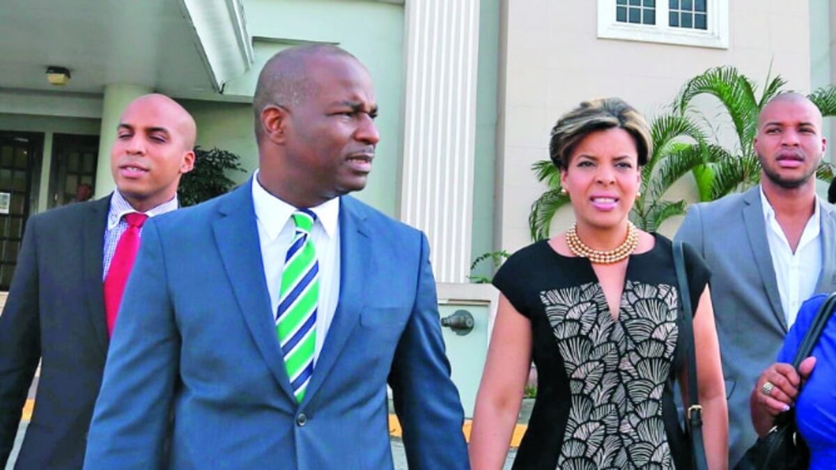 Condenan a la esposa del exalcalde Gerarld Cumberbatch por peculado