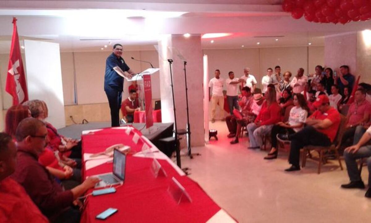 Saúl Méndez gana en elecciones primarias del FAD 