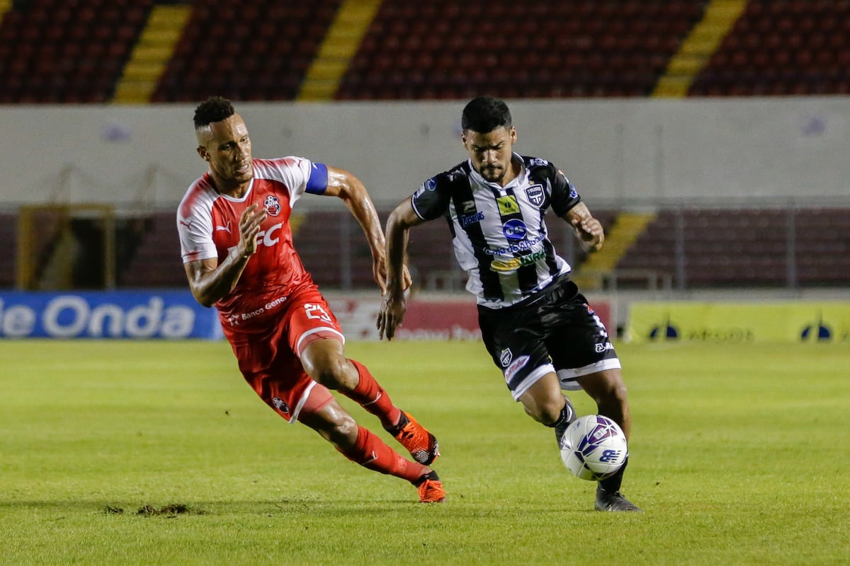 Tauro y San Francisco empatan y definirán todo en La Chorrera