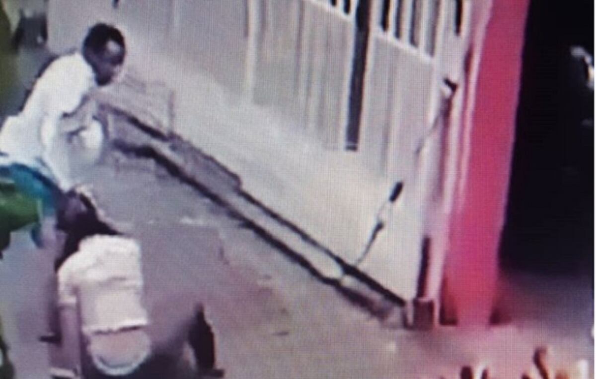 Por abusivo la Policía detiene en Río Abajo a hombre que agredía a dama en video