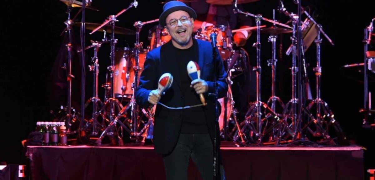 Hurtan a Rubén Blades y su 'staff'. Identifican al ladrón, fue captado en video