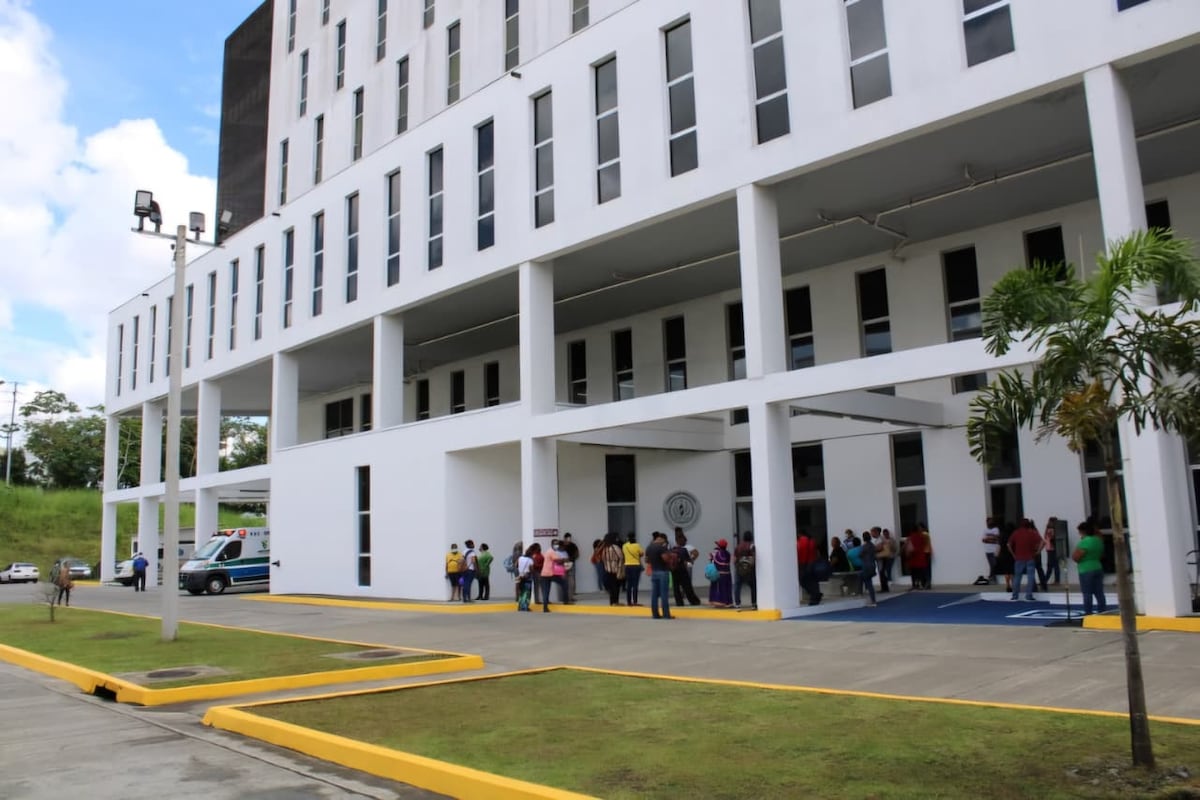 CSS abre 70 plazas para médicos especialistas con sueldos atractivos para el interior