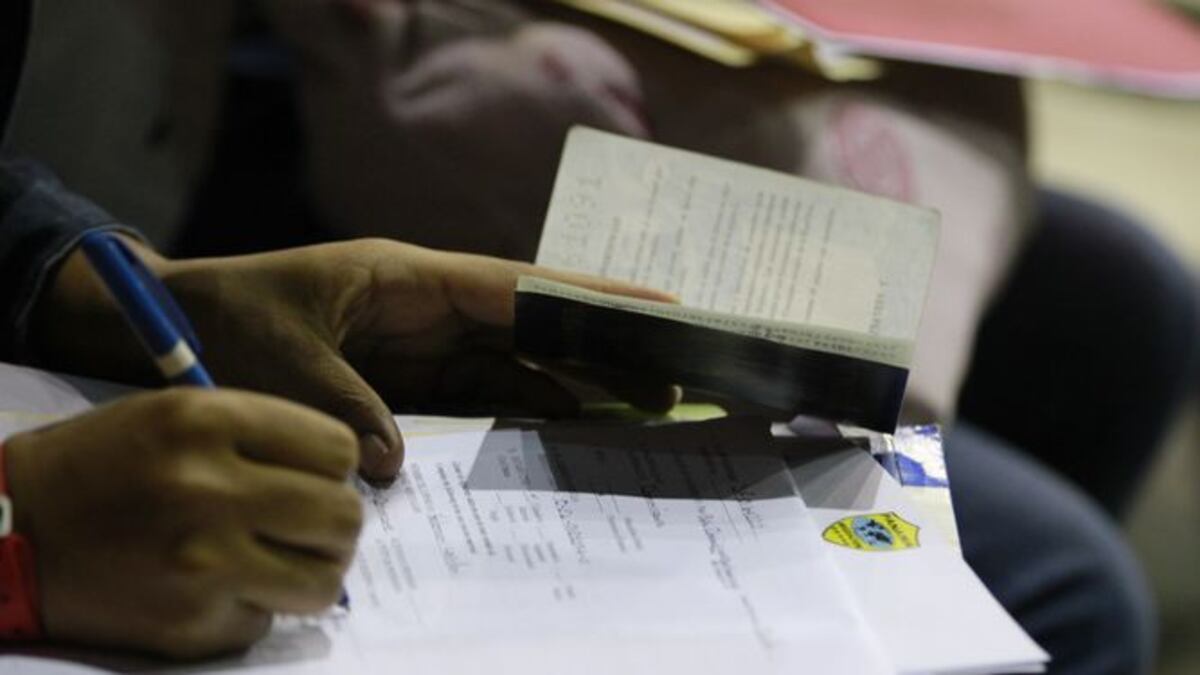 Extienden vigencia de los permisos de trabajo