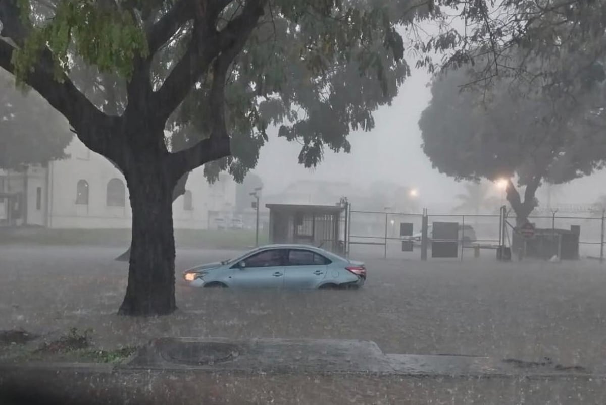 Lluvias activan alerta por nuevas ondas tropicales