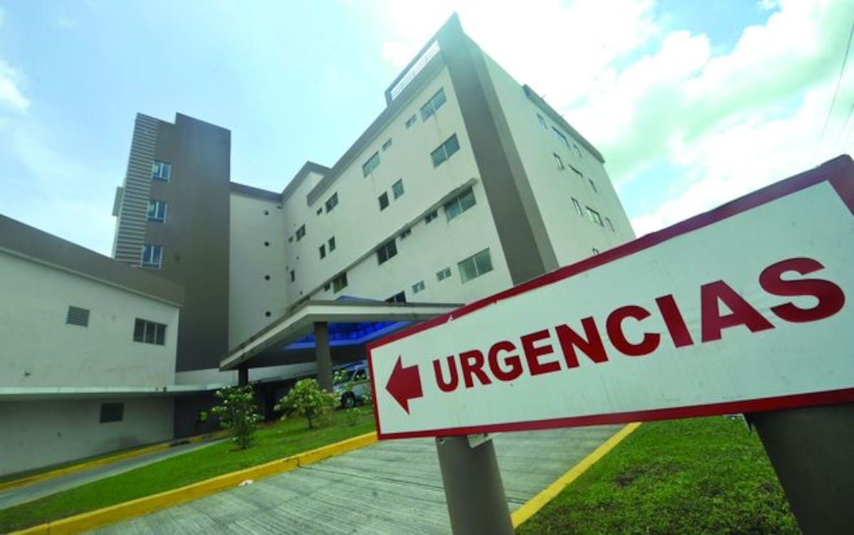 Ante la mirada de su hijo, mujer casi mata a puñaladas a su esposo en Pedregal