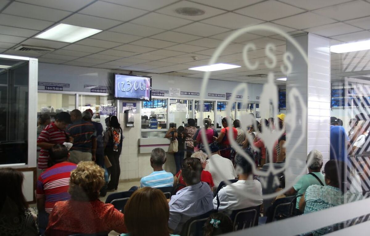 'NO ES SÓLO UN DISCURSO'. Empleados del Seguro reaccionan a Martiz