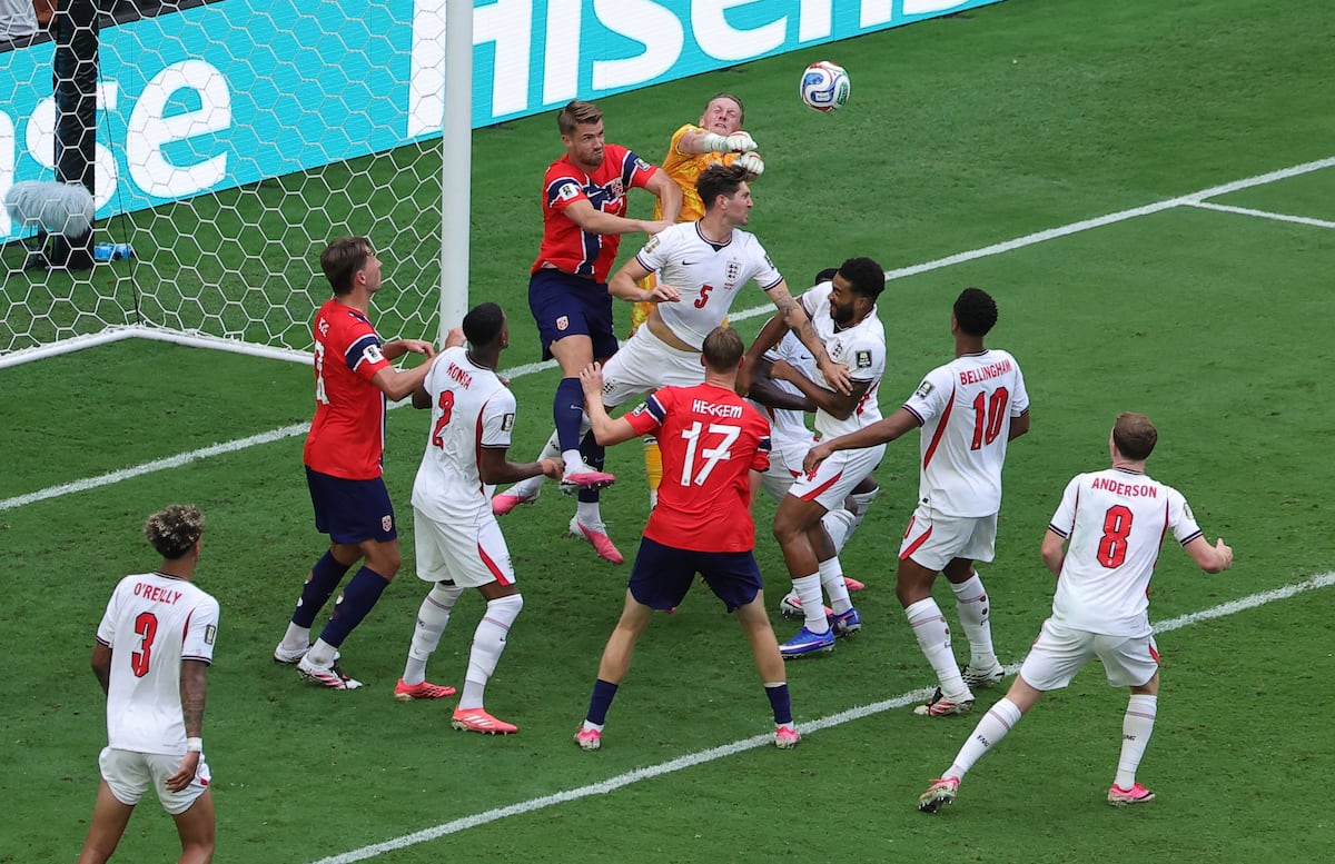 Cayeron los vikingos: Inglaterra remonta 2-1 y entran en las semifinales del mundial
