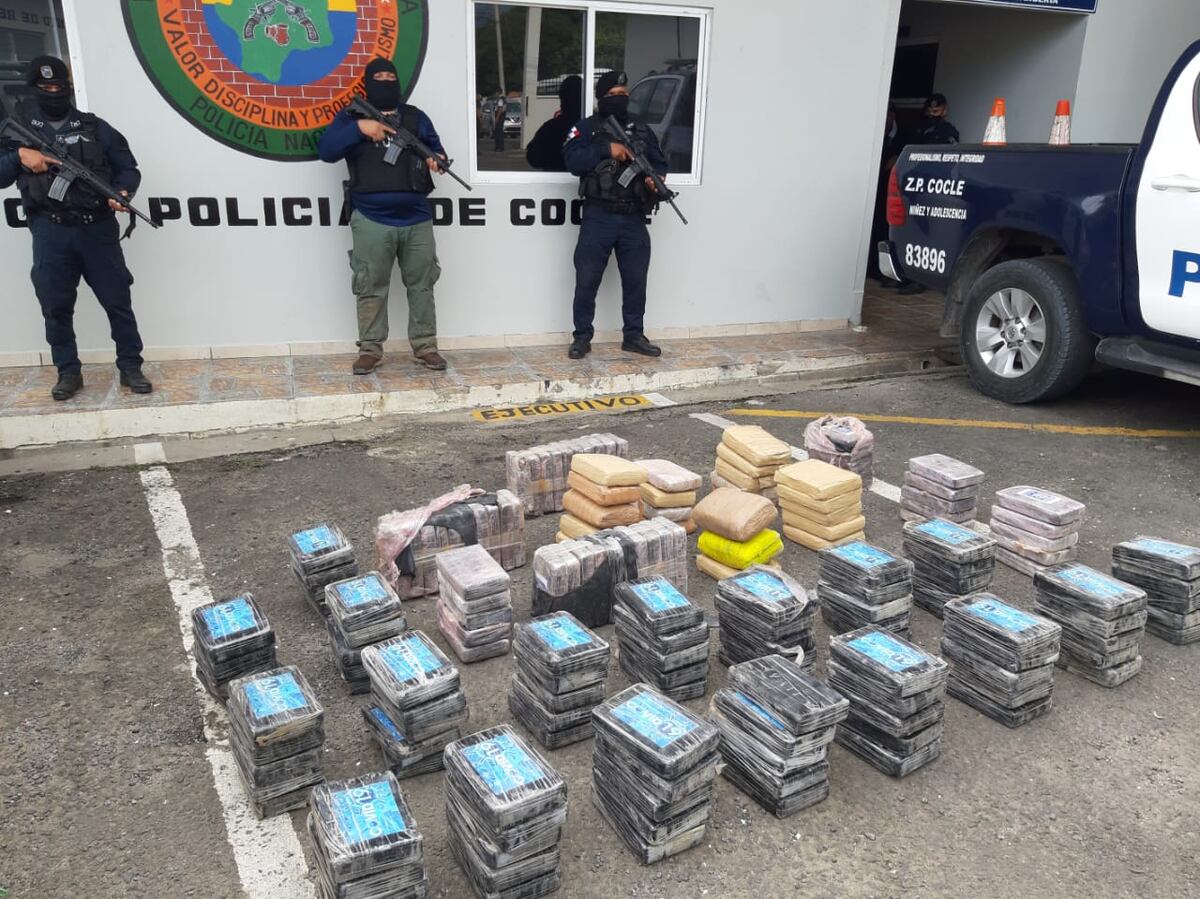 Descubren cargamento de droga dentro de una camioneta en Coclé