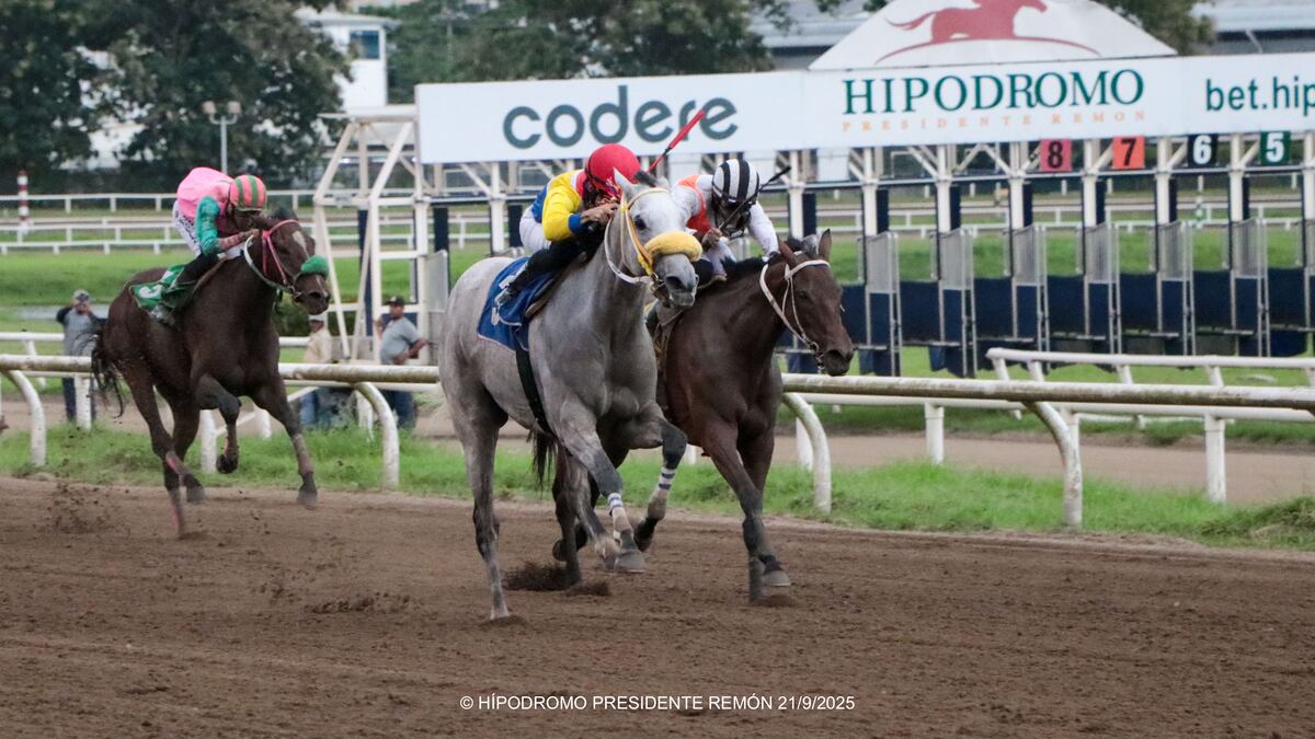 ‘Signature Dame’ se lleva el triunfo en el Clásico Familia Jiménez en una emocionante carrera
