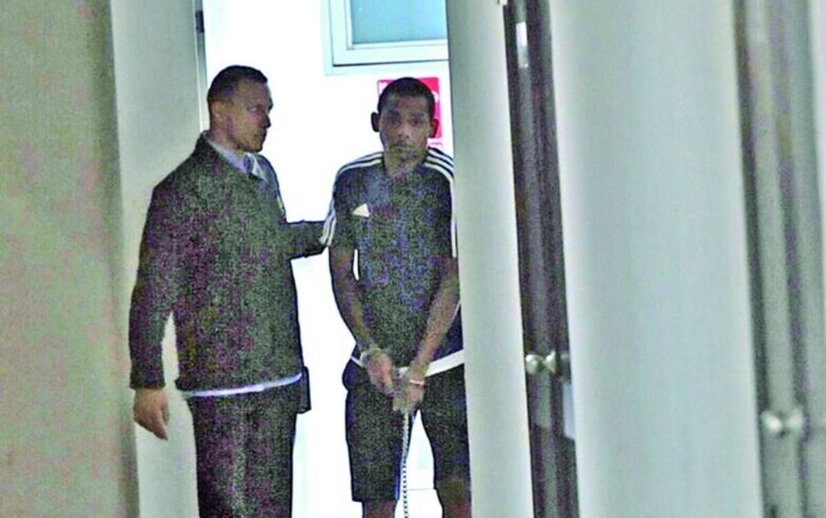 Conoce al taxista abusador. Cazaba a sus víctimas en las calles 